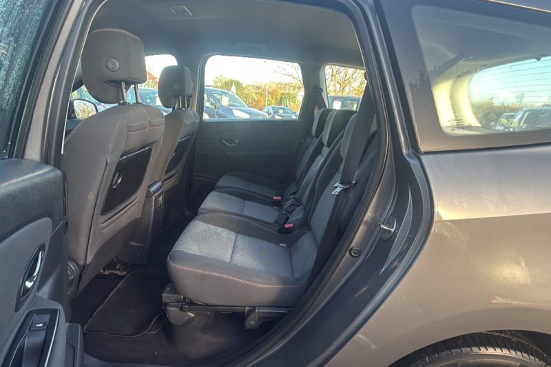 RENAULT SCENIC III 1.5 DCI 110 CH ENERGY BUSINESS ECO² 7 PLACES Garantie