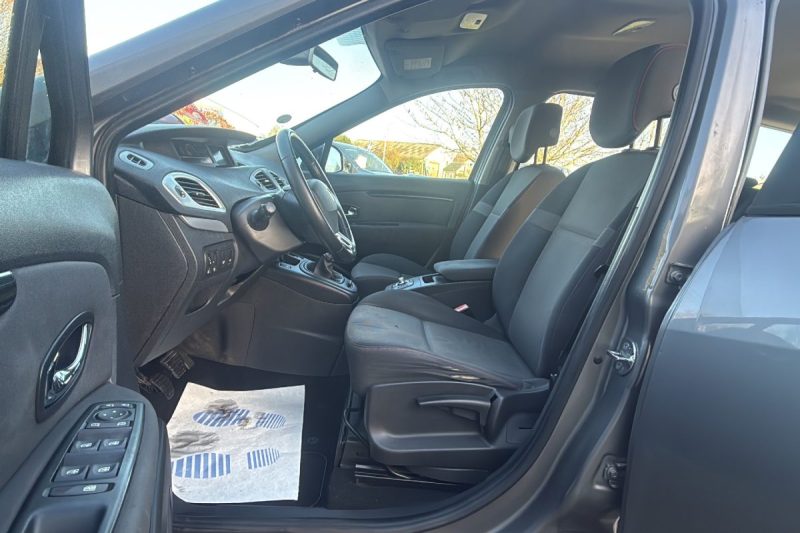 RENAULT SCENIC III 1.5 DCI 110 CH ENERGY BUSINESS ECO² 7 PLACES Garantie