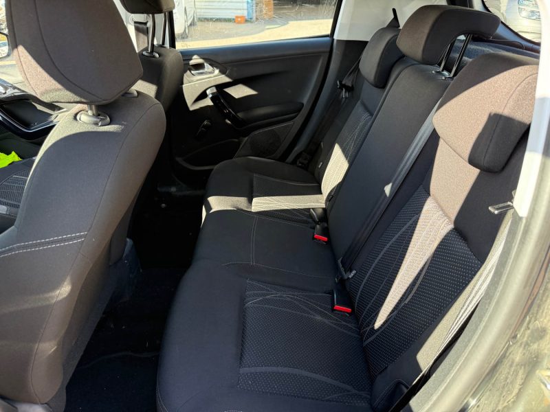 PEUGEOT 208 1.2 VTi 82 Active 5P 101mkm