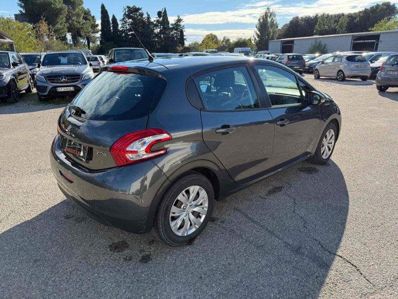 PEUGEOT 208 1.2 VTi 82 Active 5P 101mkm