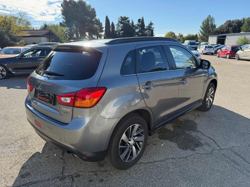 MITSUBISHI ASX 1.8 DI-D 150CH INSTYLE 4WD 211MKM