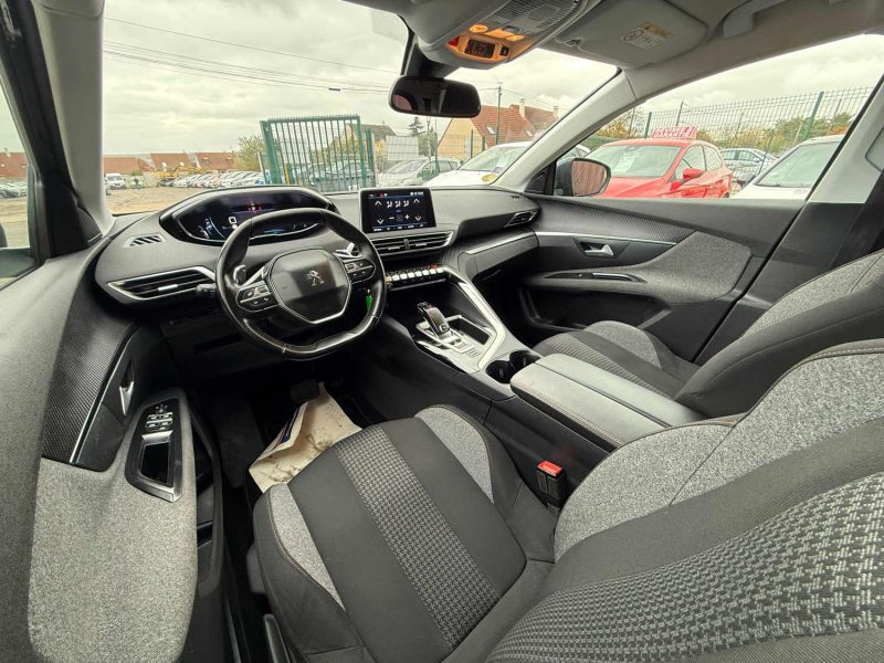 PEUGEOT 5008 7 PLACES 1.5 HDI 130CV BOITE AUTOMATIQUE EAT8 2018