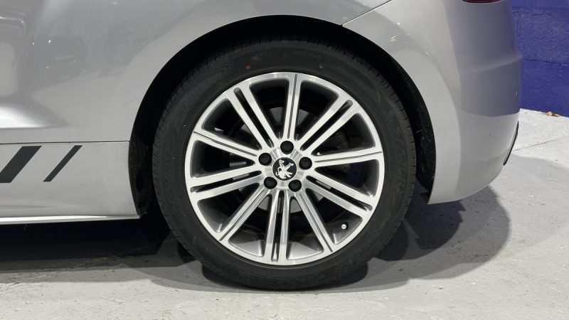 Peugeot RCZ 1.6 156ch - Silencieux Inox - Dossier de factures - Faible consommation