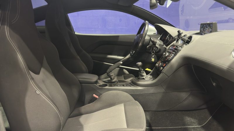 Peugeot RCZ 1.6 156ch - Silencieux Inox - Dossier de factures - Faible consommation