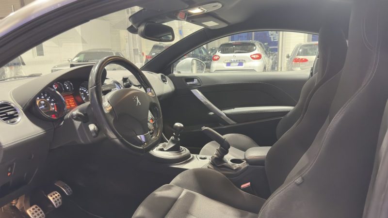 Peugeot RCZ 1.6 156ch - Silencieux Inox - Dossier de factures - Faible consommation