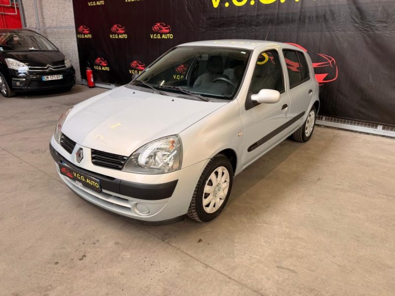 RENAULT CLIO 1.2i 75 16v CONFORT 