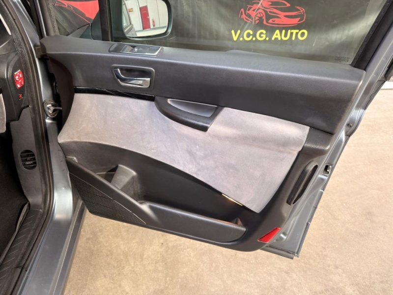 CITROEN C8 2.0 HDI 120 Airplay 