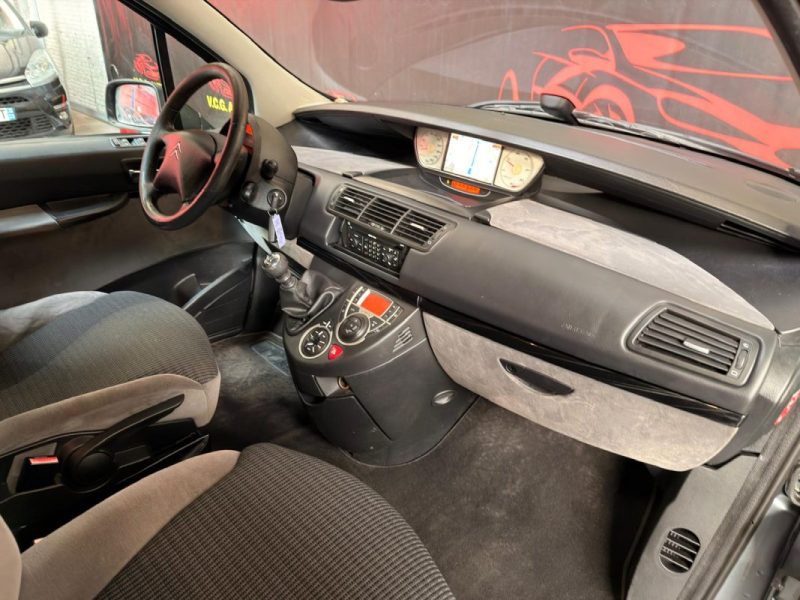 CITROEN C8 2.0 HDI 120 Airplay 