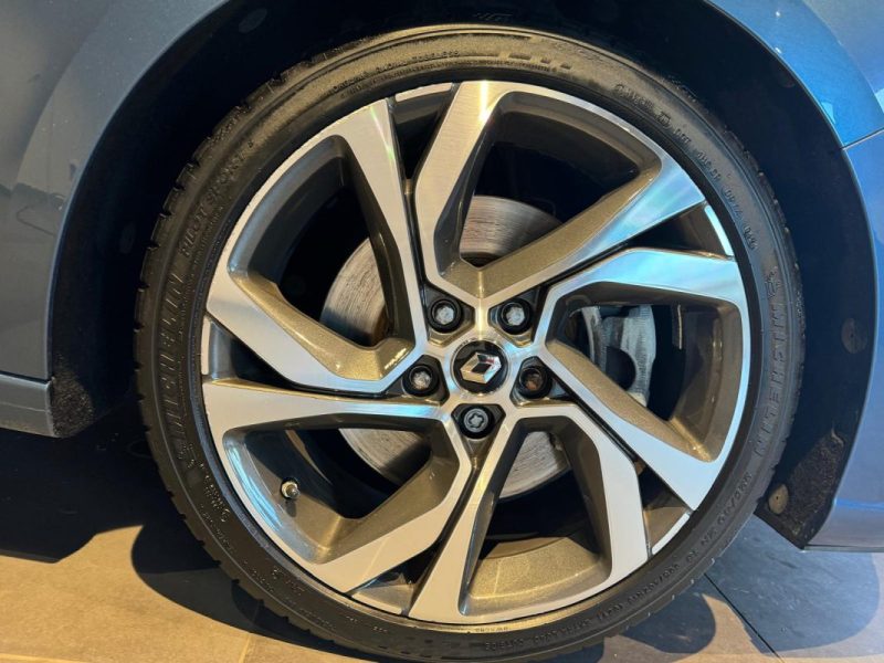 RENAULT MEGANE IV  1.6 TCE 205 EDC GT 4CONTROL / APPLE CARPLAY / REG ADAPTATIF /  ENTRETIEN RENAULT  2018