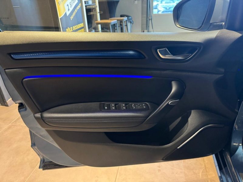 RENAULT MEGANE IV  1.6 TCE 205 EDC GT 4CONTROL / APPLE CARPLAY / REG ADAPTATIF /  ENTRETIEN RENAULT  2018