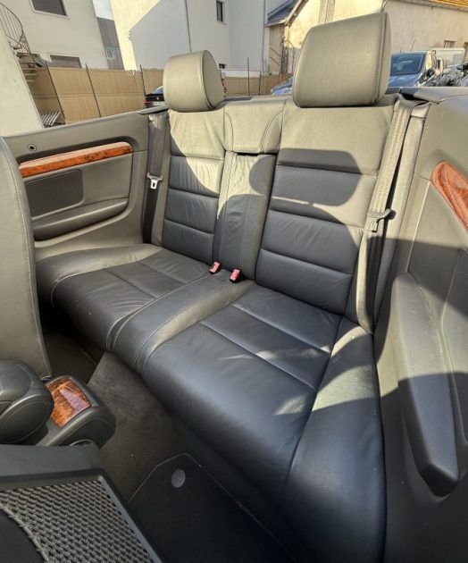 AUDI A4 CABRIOLET 2.7 TDI 180 CV V6 AMBITION LUXE BVA / CAPOTE NEUVE / ORIGINE FRANCE 