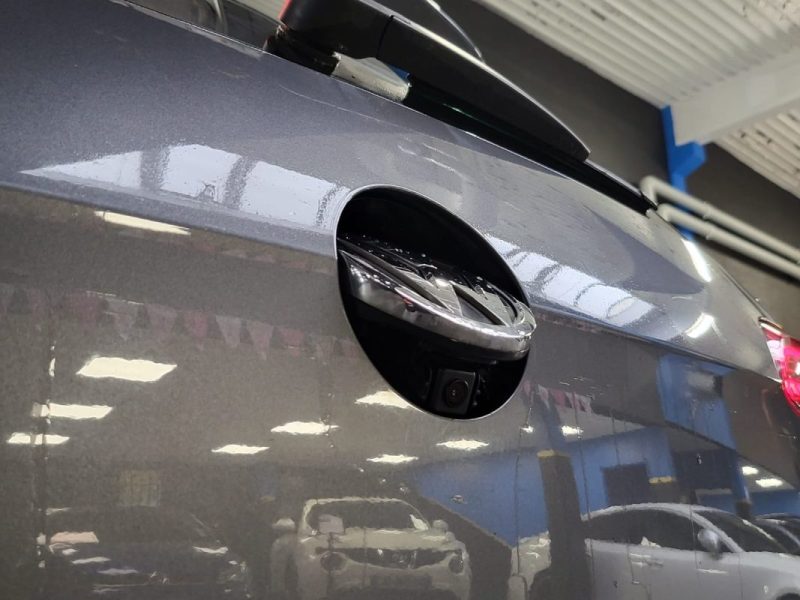 VOLKSWAGEN GOLF VII 2.0 TDI TURBO 150cv CARAT TOIT OUVRANT /SIEGES ELECTRIQUES ET CHAUFFANTS