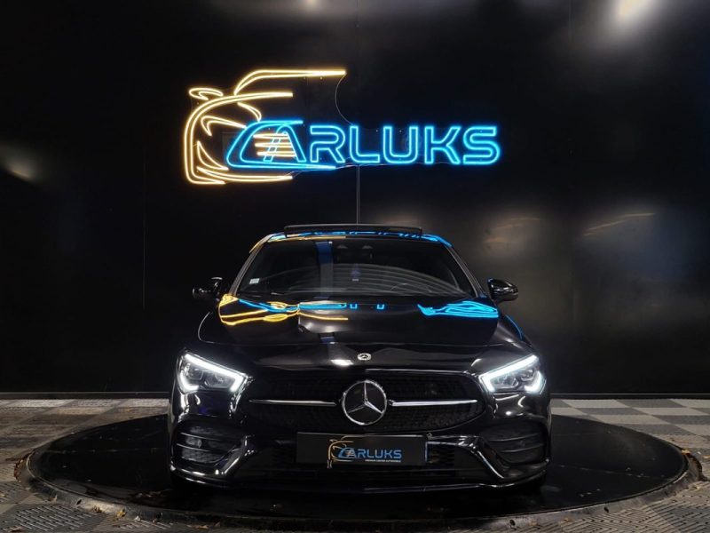 MERCEDES-BENZ CLA 220D 190CV EDITION BLACK TOITOUVRANT / LUMIERES D\'AMBIANCES / SIEGES CHAUFFANTS