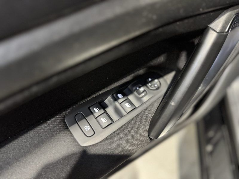 PEUGEOT 308 1.5 BLUEHDI 130CH ACTIVE / CARPLAY - SUIVI D'ENTRETIEN COMPLET PEUGEOT 