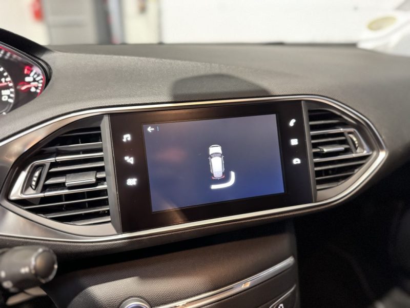 PEUGEOT 308 1.5 BLUEHDI 130CH ACTIVE / CARPLAY - SUIVI D'ENTRETIEN COMPLET PEUGEOT 