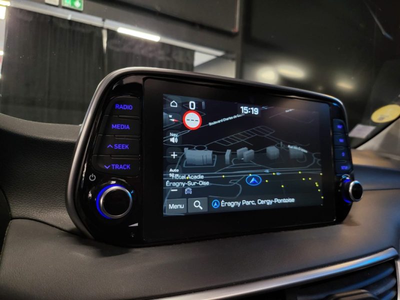 HYUNDAI TUCSON II 1.6 CRDI 136CH CREATIVE / TOIT OUVRANT / SIEGES CHAUFFANTS