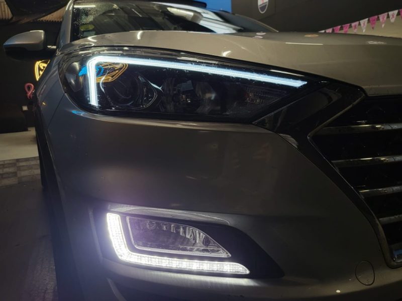 HYUNDAI TUCSON II 1.6 CRDI 136CH CREATIVE / TOIT OUVRANT / SIEGES CHAUFFANTS