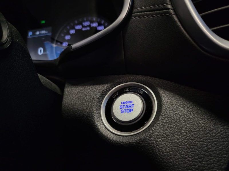 HYUNDAI TUCSON II 1.6 CRDI 136CH CREATIVE / TOIT OUVRANT / SIEGES CHAUFFANTS