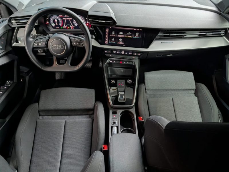 AUDI A3 40 TFSI-E 204 cv S-TRONIC