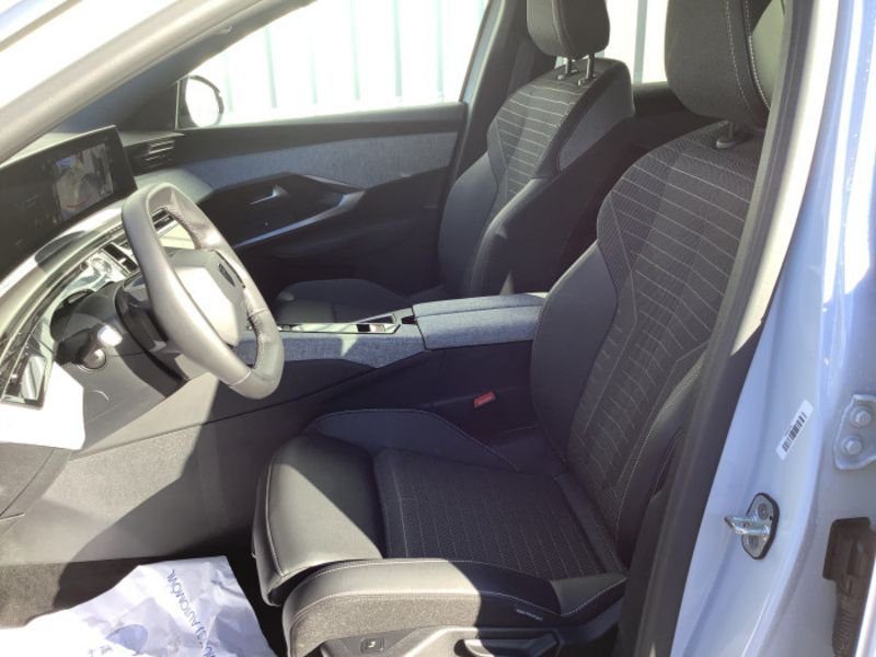 Peugeot 3008 Hybrid 145 e-DCS6 Allure