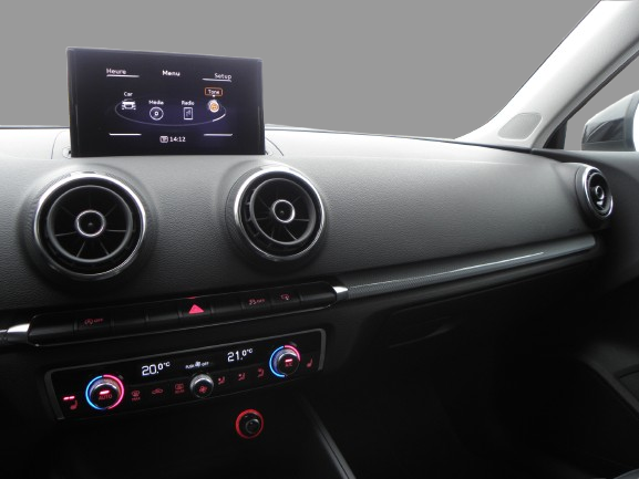 AUDI A3 SPORTABACK 1.4 TFSI 122 CH AMBIENTE / 6 CH 2013