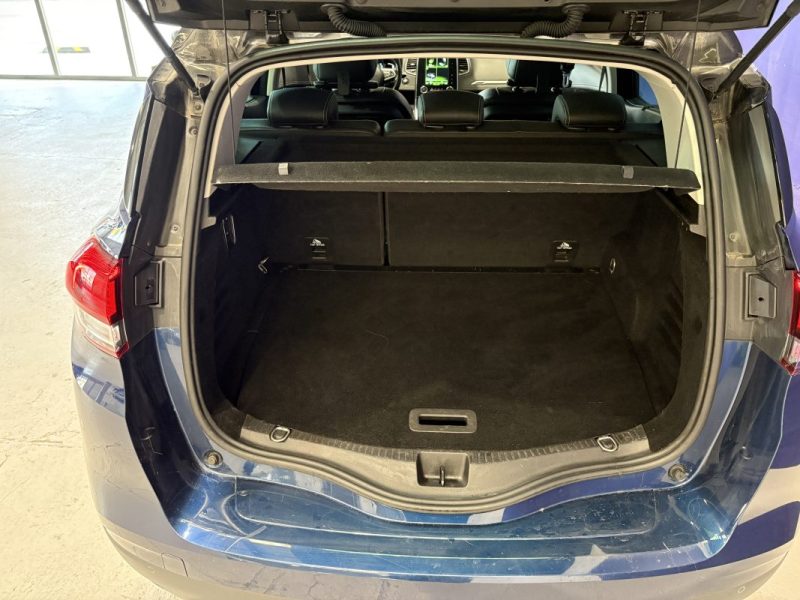 Renault Scénic 1.5 DCI 110ch - intens - Tissu cuir - Full led 