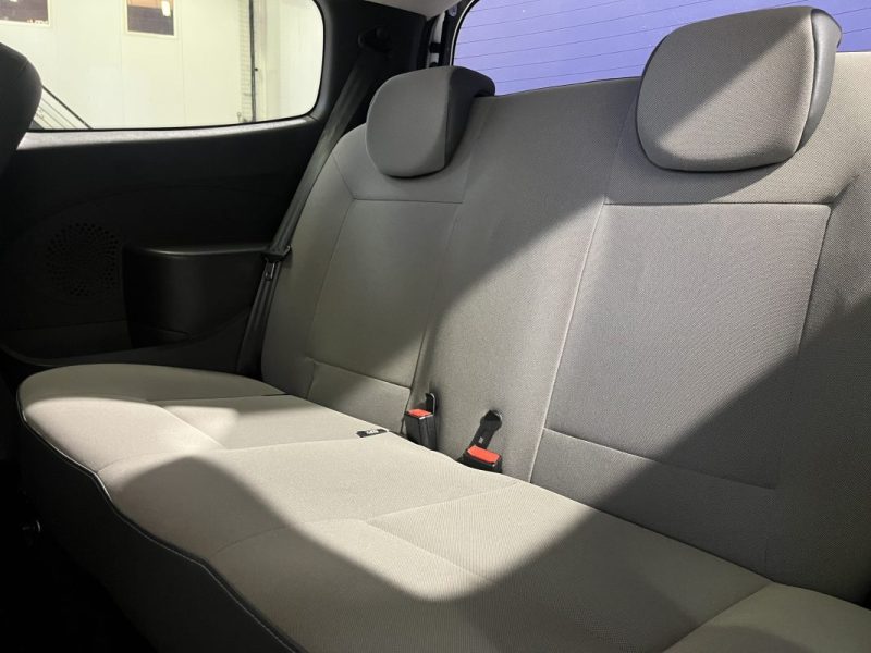 RENAULT TWINGO II 1.2 LEV 16V 75CH EXPRESSION ECO