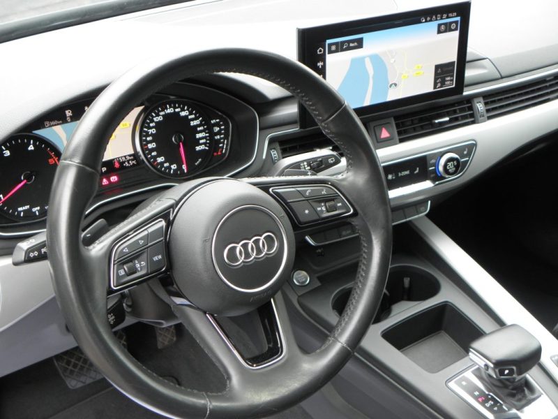 AUDI A4 AVANT 35 TDI 163CH BUSINESS LINE S TRONIC 7 / 9CV 2020