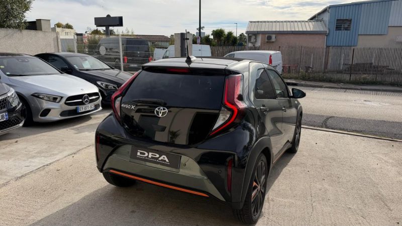 TOYOTA AYGO X 1.0 VVT-I 72CH DESIGN LIMITED S-CVT 2022