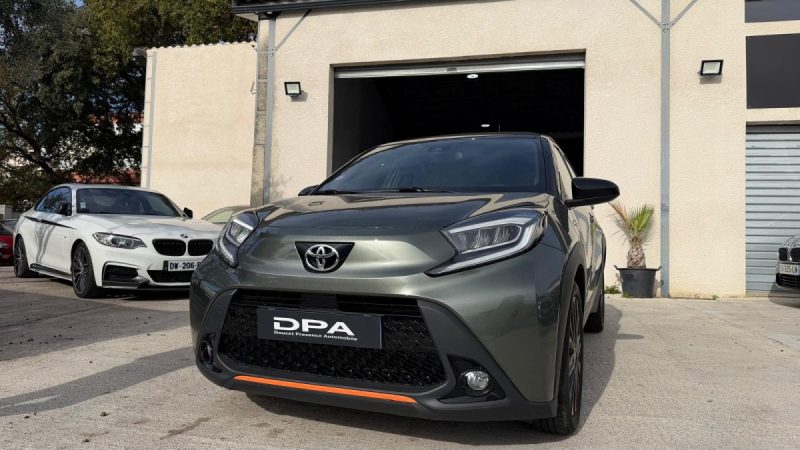 TOYOTA AYGO X 1.0 VVT-I 72CH DESIGN LIMITED S-CVT 2022