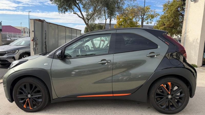 TOYOTA AYGO X 1.0 VVT-I 72CH DESIGN LIMITED S-CVT 2022