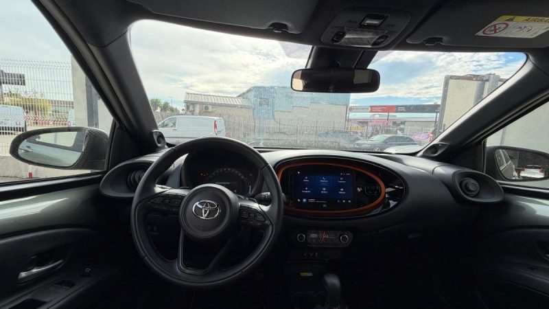 TOYOTA AYGO X 1.0 VVT-I 72CH DESIGN LIMITED S-CVT 2022