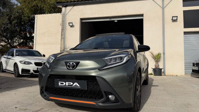 TOYOTA AYGO X 1.0 VVT-I 72CH DESIGN LIMITED S-CVT 2022