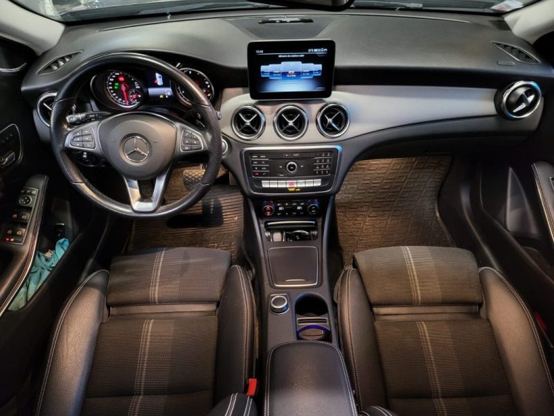 MERCEDES GLA 200 156CV 7G-DCT WHITEART FASCINATION  