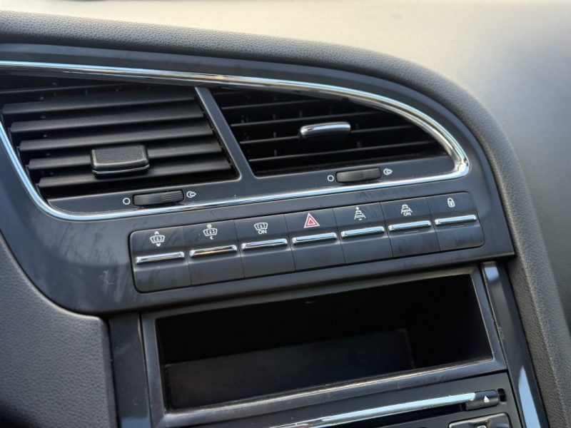 Peugeot 5008 1.6 HDi 115 ch Allure Pack – 7 places – Toit pano – GPS – Révisé&Garantie 6 mois