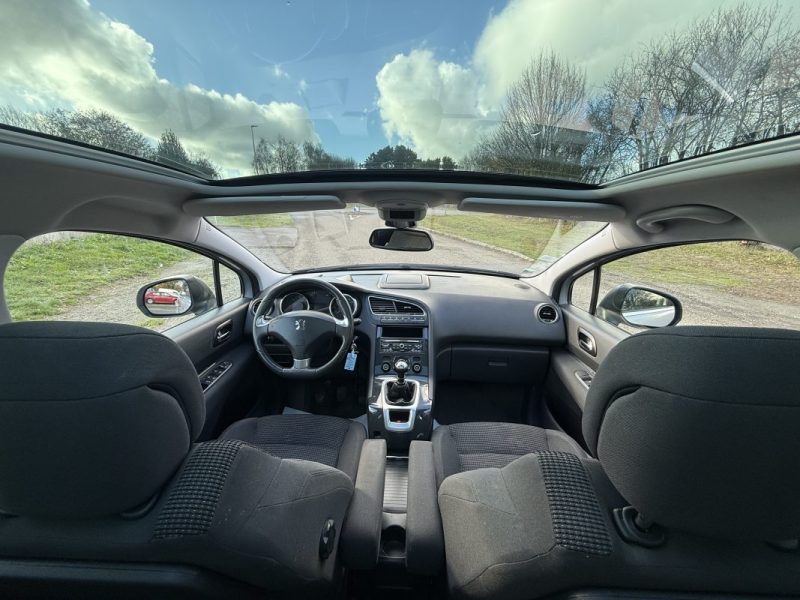 Peugeot 5008 1.6 HDi 115 ch Allure Pack – 7 places – Toit pano – GPS – Révisé&Garantie 6 mois