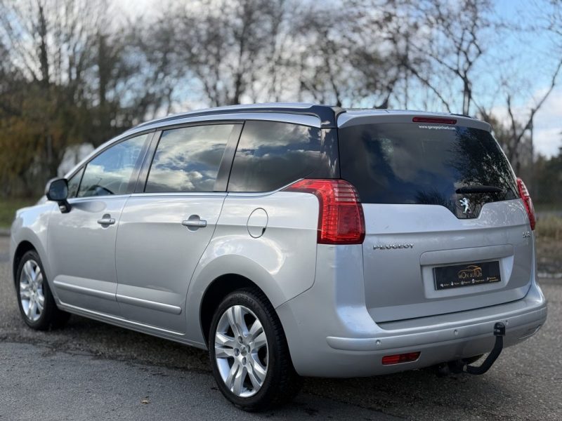 Peugeot 5008 1.6 HDi 115 ch Allure Pack – 7 places – Toit pano – GPS – Révisé&Garantie 6 mois
