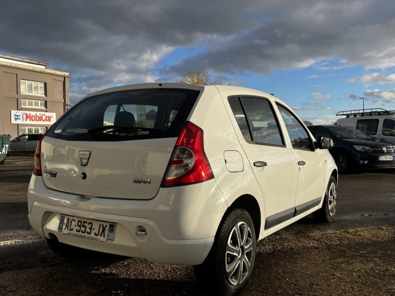 DACIA SANDERO 1.4 MPI LPG 1390CM3 72CV  2009
