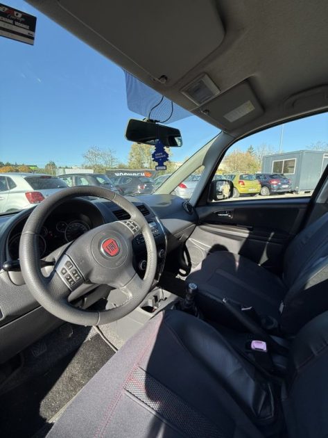 FIAT SEDICI 2.0 MULTIJET 16V 135CH DYNAMIC 4X4 5P 2011