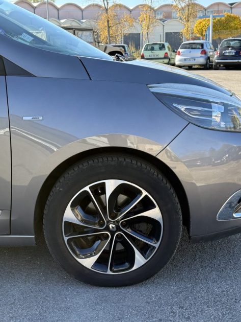 RENAULT SCENICIII 1.2 TCE 130CH ENERGY LIFE 7 PLACES 2015 2015