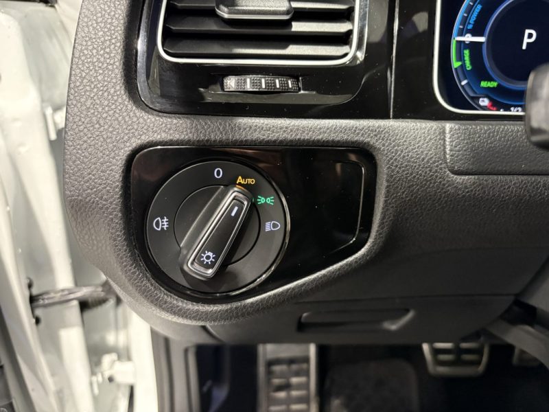 Volkswagen Golf 7 GTE  204ch - Suivi Constructeur - Caméra AR - Virtual Cockpit - Sièges chauffants