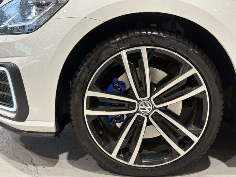 Volkswagen Golf 7 GTE  204ch - Suivi Constructeur - Caméra AR - Virtual Cockpit - Sièges chauffants