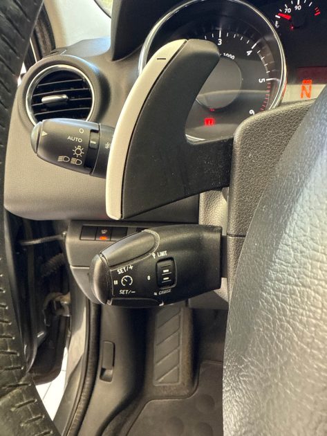 PEUGEOT 3008 1.6 e-HDi 112 ch Business Pack BMP6 BOITE AUTO