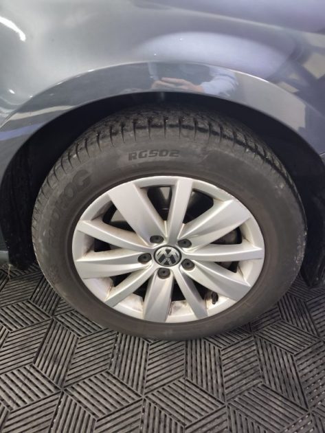 VOLKSWAGEN PASSAT 1.6 TDI BLUEMOTION - FINITION CONFORTLINE - FAIBLE KILOMETRAGE  1.6 TDI 105CH BLUEMOTION TECHNOLOGY FAP CARAT 2011