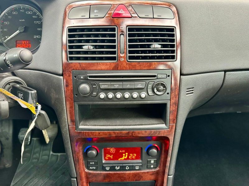 PEUGEOT 307 1.6 HDI 90 CONFORT  