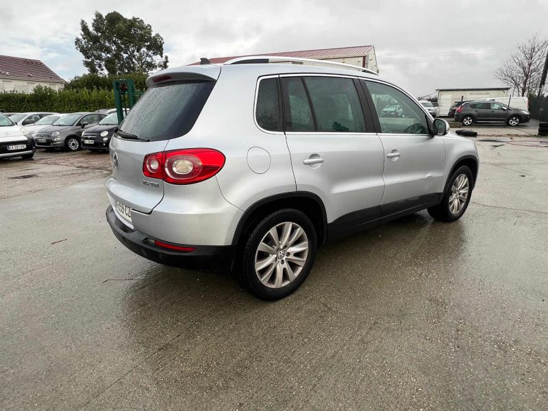 VOLKSWAGEN TIGUAN 2.0 TDI 140 SPORTLINE 4X2 2009