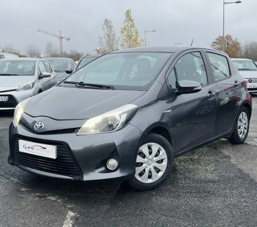 TOYOTA YARIS III 1.5 HYBRID 100h BUSINESS