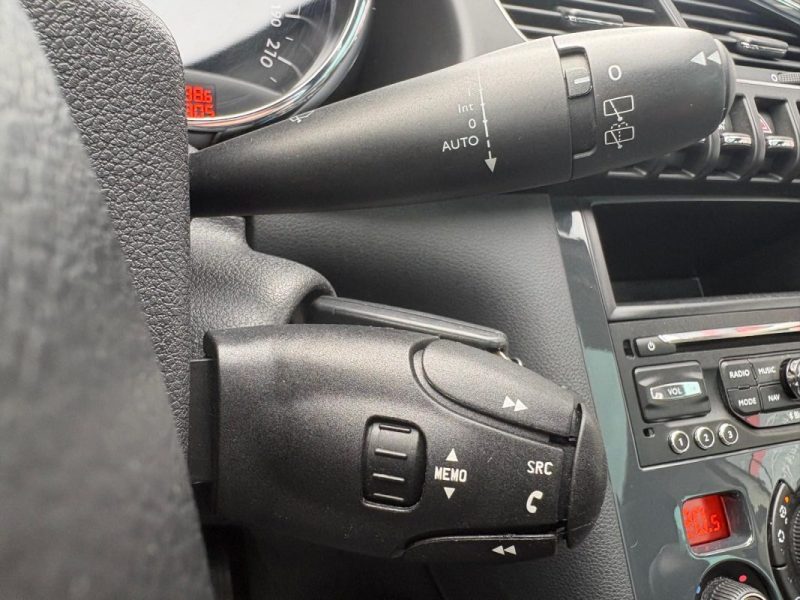 PEUGEOT 3008 1.6 BLUEHDI 120CH Édition Crossway - 📱 Bluetooth -✅ Reprise possible - Garantie 6 mois