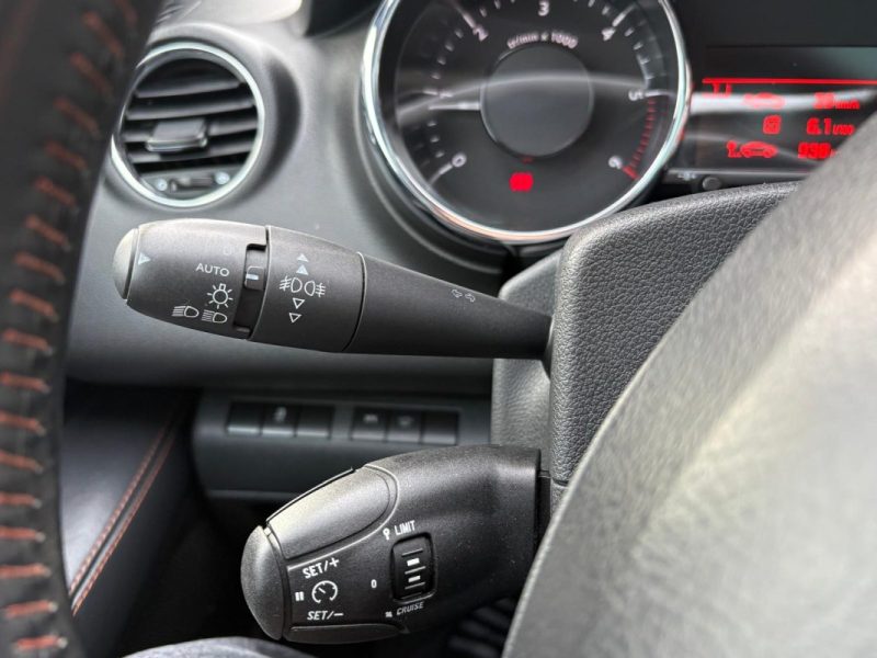 PEUGEOT 3008 1.6 BLUEHDI 120CH Édition Crossway - 📱 Bluetooth -✅ Reprise possible - Garantie 6 mois