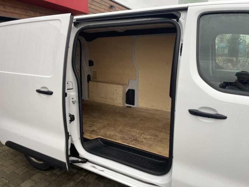 Fiat Scudo Fg M 1.5 BlueHDi 120ch Pro Lounge Connect - PRIX HT